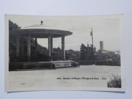 GRASSE Le Kiosque A Musique  Et Le Cours - Grasse