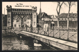 AK La Fere, Oise Brücke & Laoner Tor  - War 1914-18