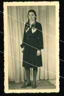 Orig. Foto AK 40er Jahre Portrait Süßes Mädchen, Zöpfe, Sweet Girl With Long Pigtails, Teenager, - Anonyme Personen