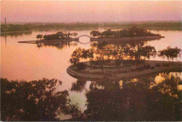 Chine - West Lake At Sunset - China - CPM - Voir Scans Recto-Verso - Chine