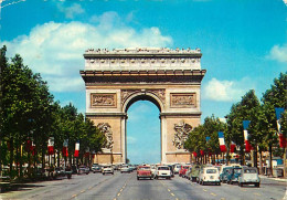 Automobiles - Paris - L'Arc De Triomphe Sur L'avenue Des Champs-Elysées - CPM - Voir Scans Recto-Verso - Passenger Cars