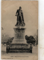 Uzes Statue Du Vice Amiral Brueye - Uzès