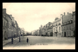 51 - REIMS - LA RUE BUIRETTE - Reims