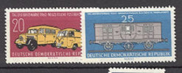 DDR   504/505   * *   TB   Journée Du Timbre    Cote 4 Euro   - Unused Stamps