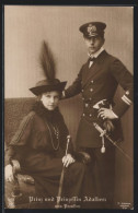 AK Prinzenpaar Adalbert Von Preussen In Uniform Und Mit Schwarzem Kostüm  - Royal Families