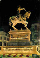 45 - Orléans - Place Du Martroi - Statue équestre De Jeanne D'Arc - Fleurs - Vue De Nuit - CPM - Voir Scans Recto-Verso - Orleans