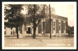 Foto-AK Fredericktown, MO, U. S. Post Office  - Sonstige & Ohne Zuordnung
