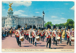 CPSM 9.6 X 13.8  Grande Bretagne ANGLETERRE (224) LONDON St James's Palace Detachment Of The Queen's Guard From * - Andere & Zonder Classificatie