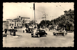 ALGERIE - CONSTANTINE - PLACE LAMORICIERE - TRACTION CITROEN - Konstantinopel