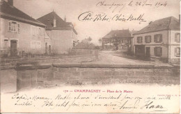 CHAMPAGNEY (70) Place De La Mairie En 1904 (Dos Non Divisé) - Champagney