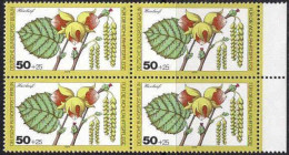 Berlin Poste N** Yv:569 Mi:608 Für Die Wohlfahrtspflege Haselnuß Bloc De 4 Bord De Feuille - Unused Stamps