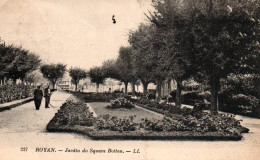 CPA 17 - ROYAN (Charente Maririme) - 227. Jardin Du Square Botton - Royan