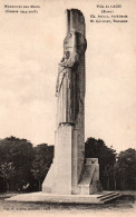 CPA 02 - LAON (Aisne) - Le Monument Aux Morts - Laon