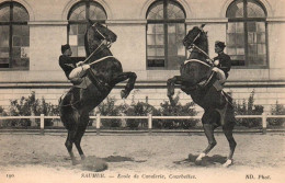 CPA 49 - SAUMUR (Maine Et Loire) - 190. Ecole De Cavalerie, Courbettes - Saumur
