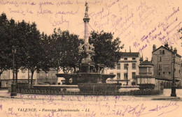 CPA 26 - VALENCE (Drôme) - 27. Fontaine Monumentale - Valence