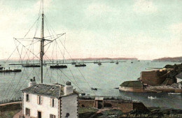 CPA 29 - BREST (Finistère) - 582. La Rade - Brest