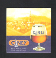 Bierviltje - Sous-bock - Bierdeckel  CINEY  - BLONDE, BRUNE ET  SPECIALE  (B 207) - Beer Mats