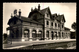 95 - SAINT-GRATIEN - LA GARE DE CHEMIN DE FER - Saint Gratien