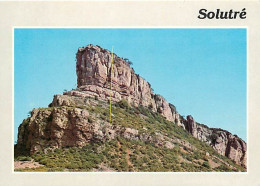 71 - Solutré-Pouilly - La Roche De Solutré - CPM - Voir Scans Recto-Verso - Sonstige & Ohne Zuordnung