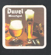 Bierviltje - Sous-bock - Bierdeckel  : DUVEL  MOORTGAT     (B 272) - Sous-bocks