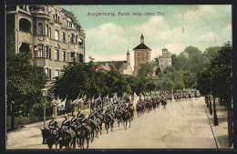 AK Augsburg, Partie Beim Roten Tor, Parade Von Soldaten Auf Pferden  - Augsburg