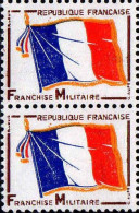 France FM N** Yv:13 Mi:13 Drapeau National Paire - Militärische Franchisemarken