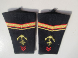 2 épaulettes  Militaires / Sous-Officiers /Marine/à Déterminer/  Début  XXIème                  GAL8 - Marinera