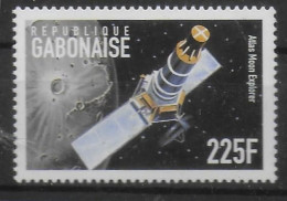 GABON  N° 995A  * *  Espace Lune - Afrika