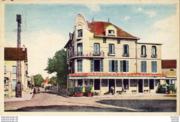 D58  COSNE  Hôtel De La Nièvre Et Rue Victor Hugo - Cosne Cours Sur Loire