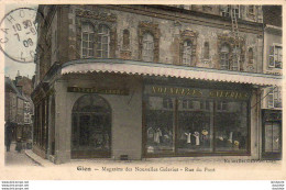 D45  GIEN  Magasin Des Nouvelles Galeries Rue Du Pont - Gien