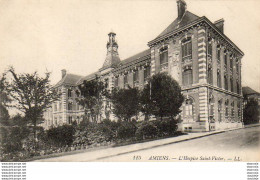 D80 AMIENS  L'Hospice Saint Victor     ............. .  ( Ref J952) - Amiens