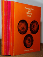 COLLECTIF  - CENTRAL CREE AND OJIBWAY CRAFTS -  9 VOLUMES - Autres & Non Classés