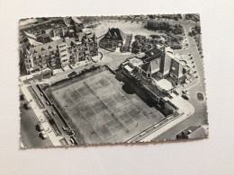 Carte Postale Ancienne (1959) Coxyde (Vue Aérienne) Casino Et Tennis - Koksijde