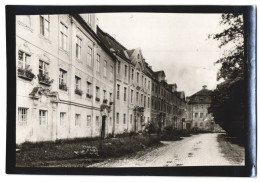 Fotografie W. Apel, Berlin, Ansicht Eichstätt, Kavalierhöfe, Strassenansicht Mit Wohnhäusern  - Places