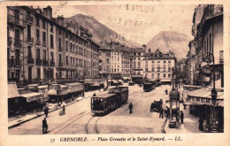 38 - Isere -  GRENOBLE -  Place Grenette Et Le Mont Saint Eynard - Grenoble