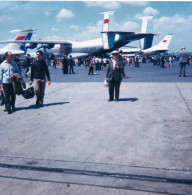 Photo Originale - 1965 - LE BOURGET - Fete De L'aviation - Avion Cargo Russe AHTEN - Aviation