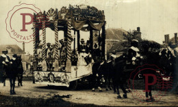 RARE!! FRANCIA. FRANCE. BEAULIEU LAYON. FETES. RPPC - Sonstige & Ohne Zuordnung