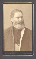 NAGYSZEBEN 1880. Ca. Julie Herter : Román Ortodox Pap, Visit Fotó - Anciennes (Av. 1900)