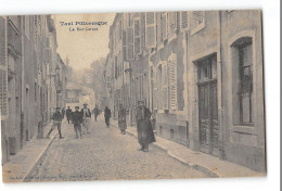 CPA 54 Toul La Rue Carnot - Toul