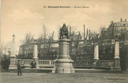 CLERMONT-FERRAND - Statue De Blaise Pascal - Animé - Clermont Ferrand