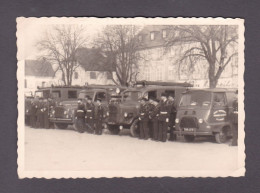 Photo Originale Vintage Snapshot Phalsbourg Moselle Sapeurs Pompiers Camion Estafette Renault  ( 3944) - Orte