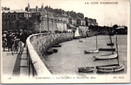 35 SAINT MALO - Les Remparts Et L'entree Du Mole - Other & Unclassified