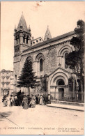 16 ANGOULEME - La Cathedrale, Sortie De La Messe - Sonstige & Ohne Zuordnung