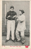 HUMOUR - Une Boule Pour Deux - Carte Postale Ancienne - Humor