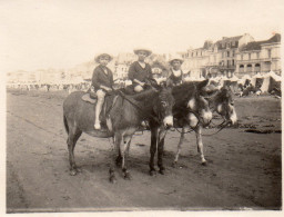 Photographie Vintage Photo Snapshot Plage Beach âne Donkey Enfant Child - Sonstige & Ohne Zuordnung