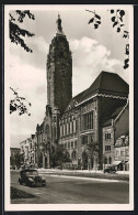 AK Berlin-Charlottenburg, Autos Vor Dem Rathaus  - Charlottenburg