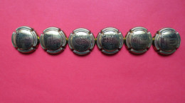 CAPSULE CREMANT D'ALSACE Série Complète . 6 Capsules. Or Et Noir - Placas De Cava