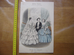 Gravure De Mode Musee Des Familles LAURE NOEL Modes Vraies Travail En Famille - Prints & Engravings