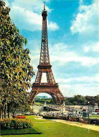 75 - Paris - Tour Eiffel - Fleurs - Carte Neuve - CPM - Voir Scans Recto-Verso - Eiffeltoren