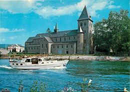 Belgique - Hastière Sur Meuse - L'Eglise Romane - Bateaux - Carte Neuve - CPM - Voir Scans Recto-Verso - Hastiere